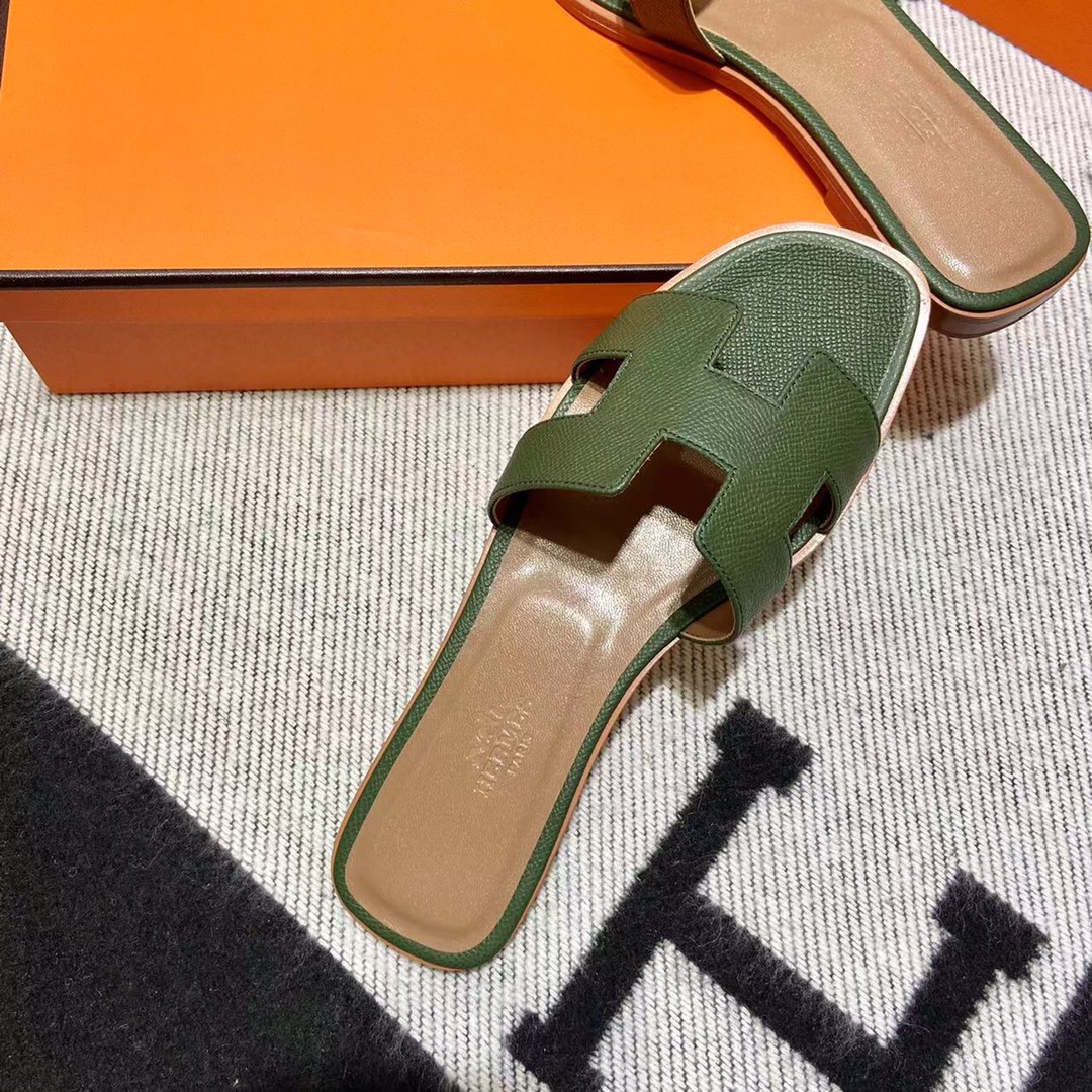 에르메스 올수공 오란 슬리퍼 샌들 앱송 106